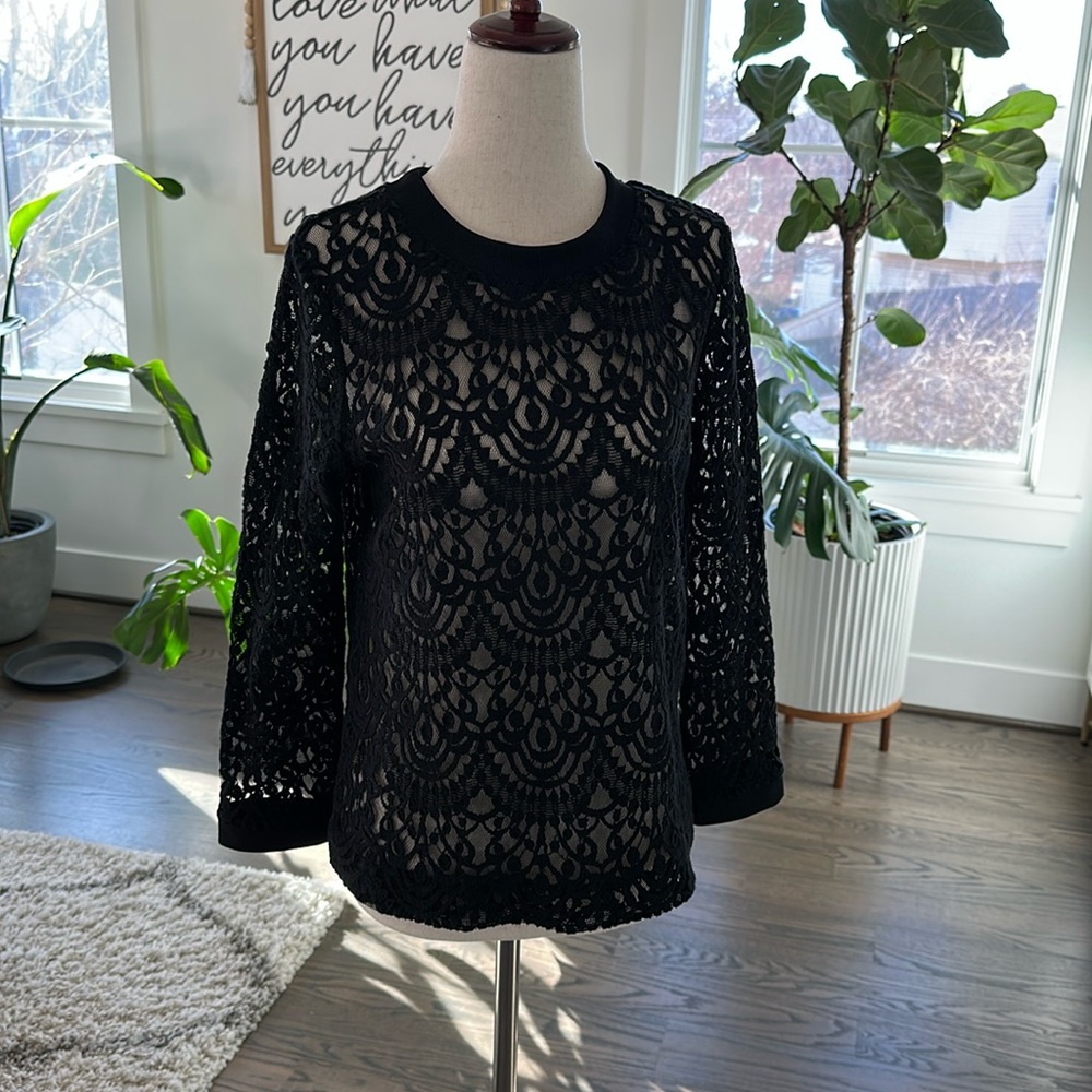 Banana Republic sheer lace three-quarter length sleeve top